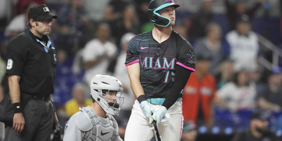 Baseball birthdays for January 12