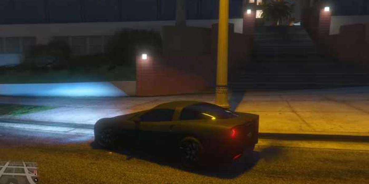 Surviving the Zombie Apocalypse in Los Santos in GTA 5