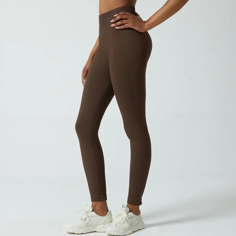 Flattering High-waisted Yoga Pants Seamless Collection