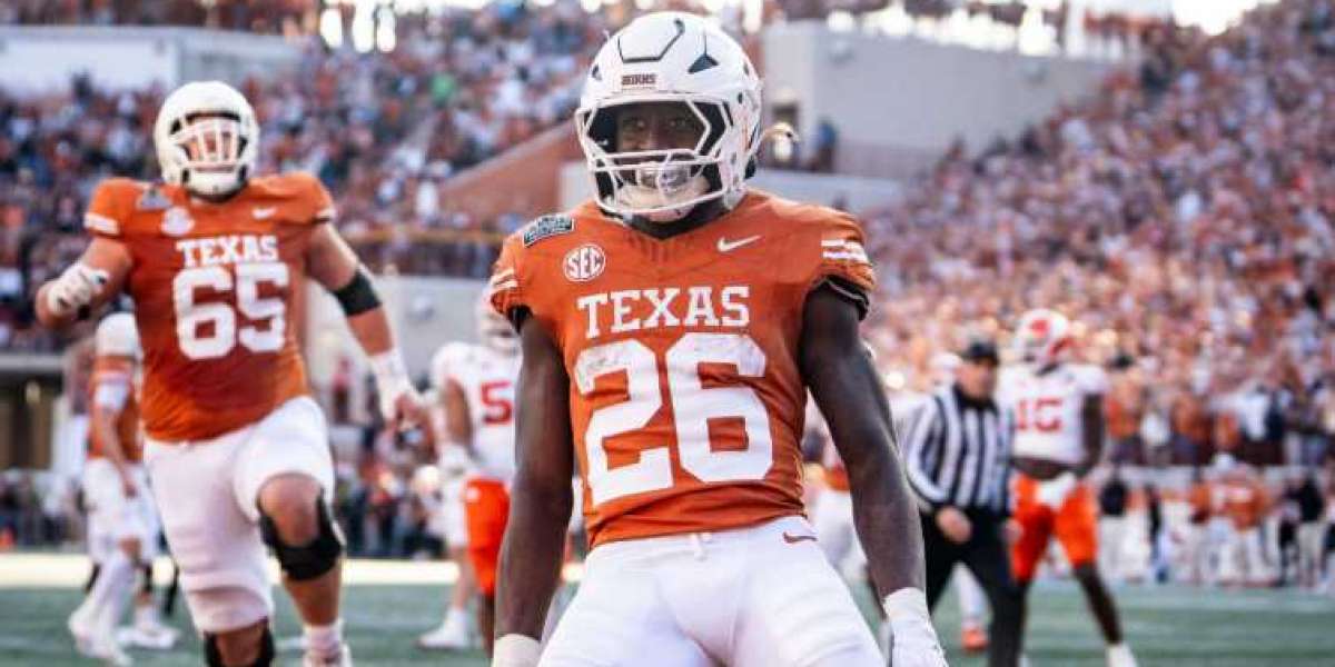 If you're eager to get your hands on EA SPORTS College Football 26